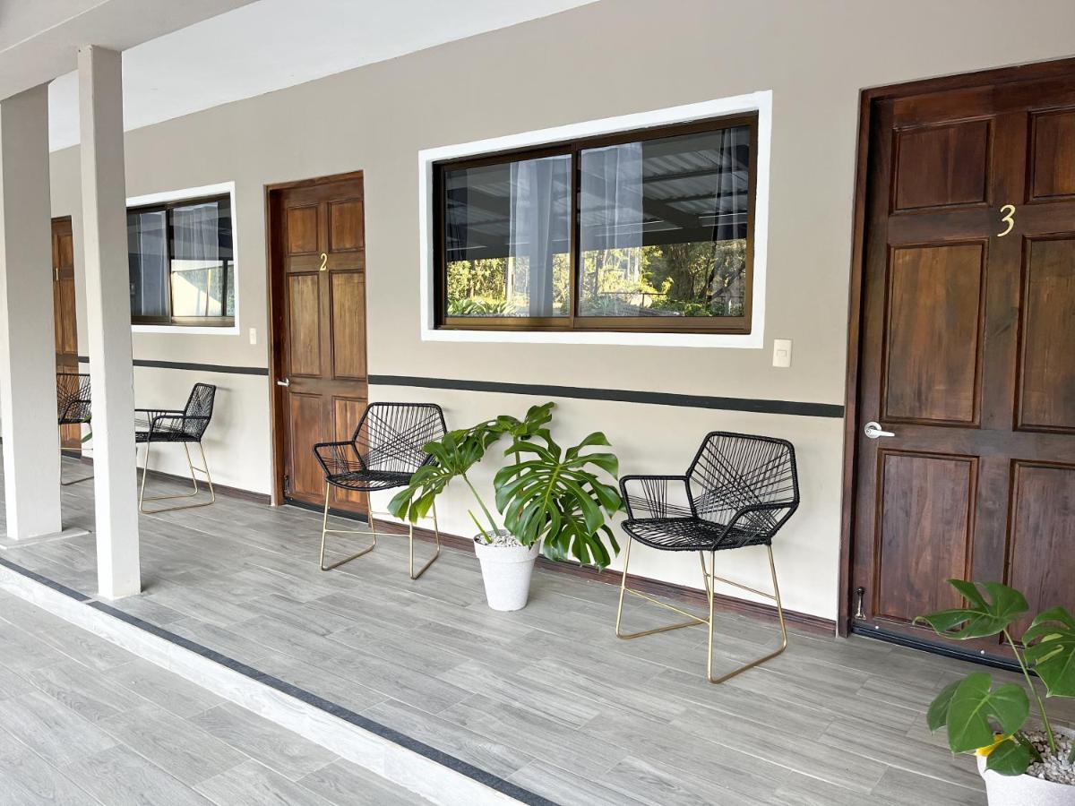Natuera Hotel Monteverde Buitenkant foto