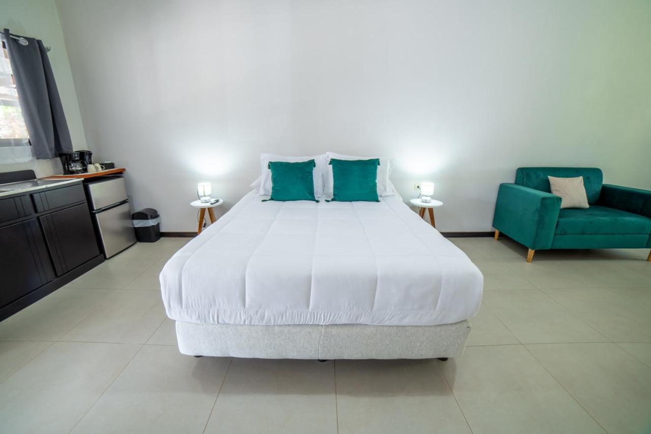 Natuera Hotel Monteverde Buitenkant foto